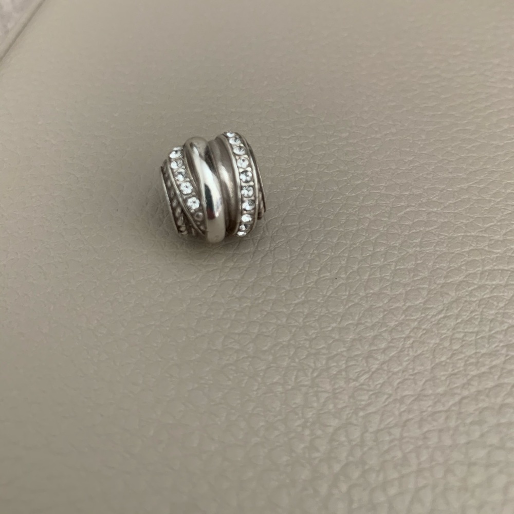 Bead